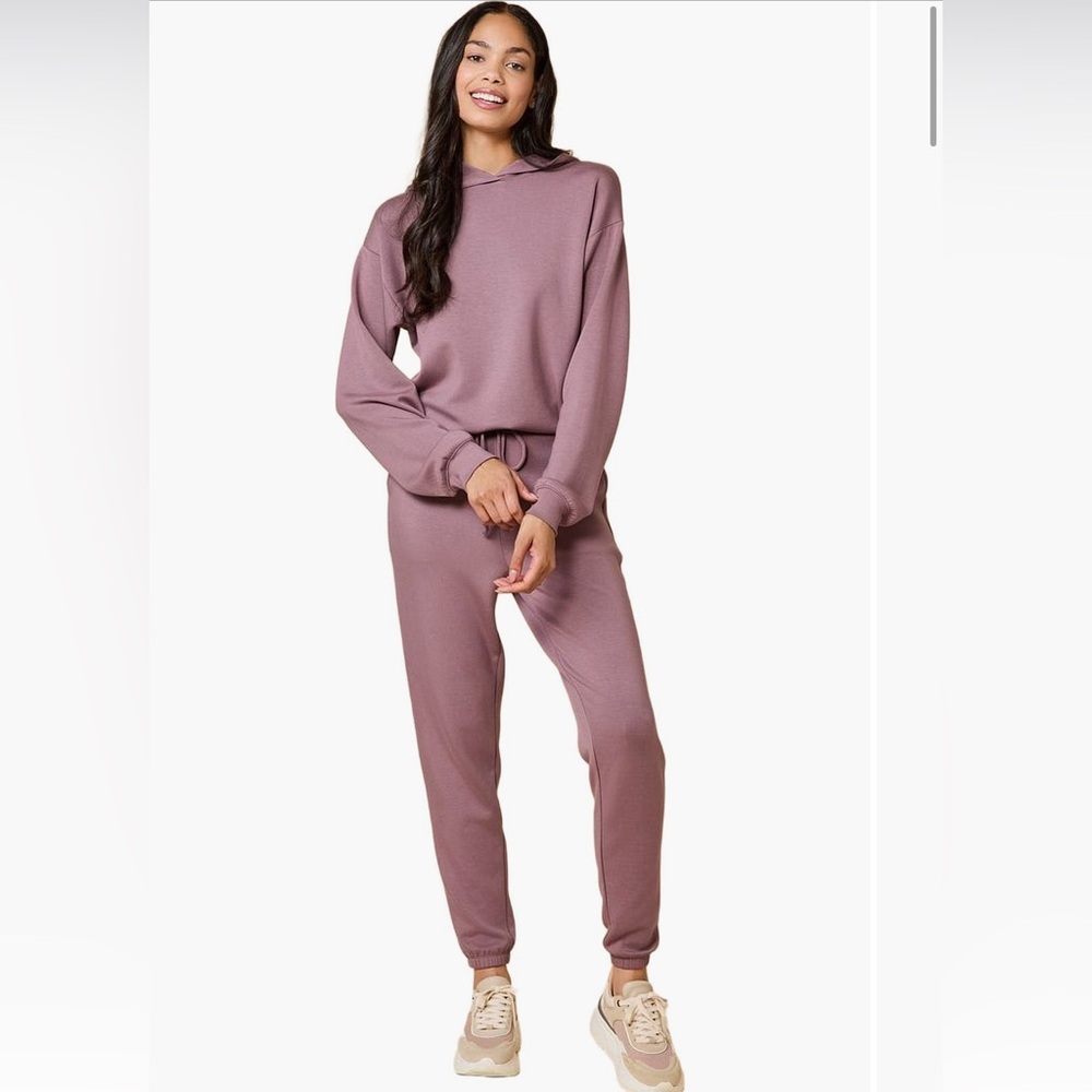 Softies Athleisure DreamTech Oversize Hoodie Lounge Set